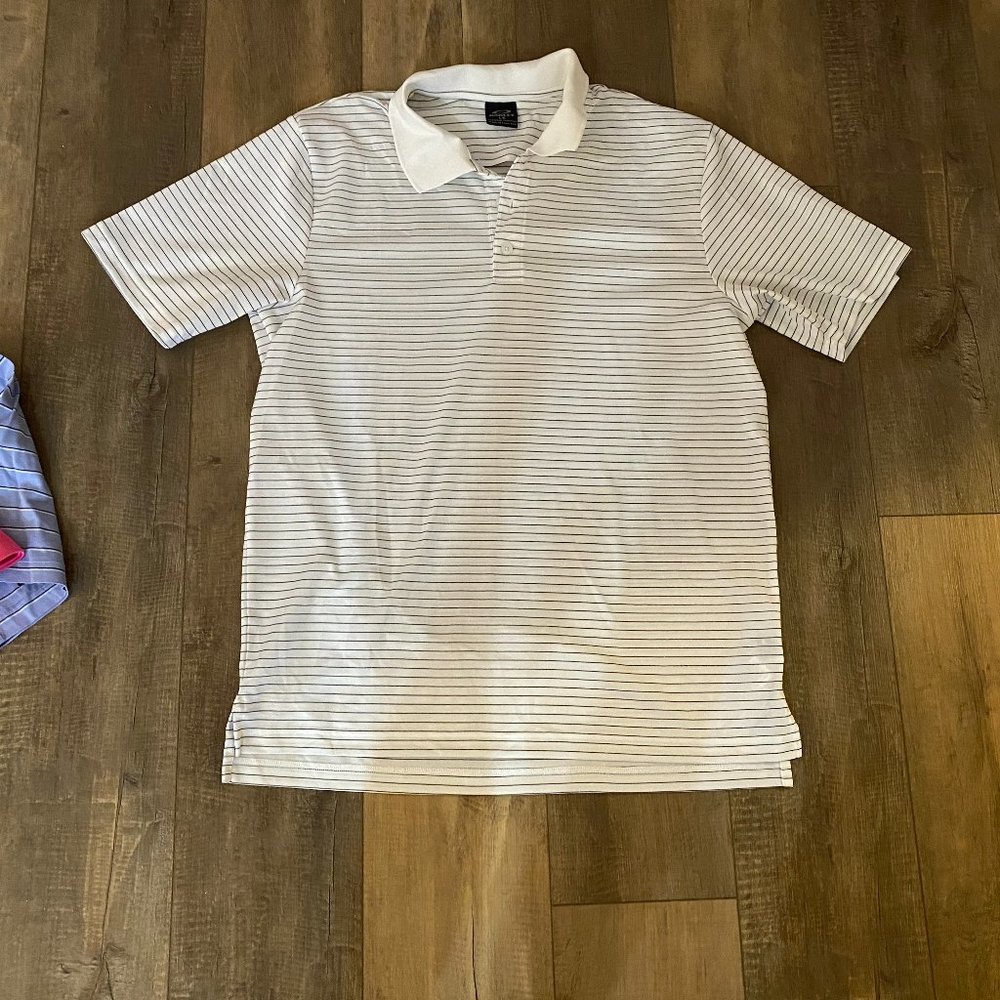 Oakley Mens Golf Shirt - size L